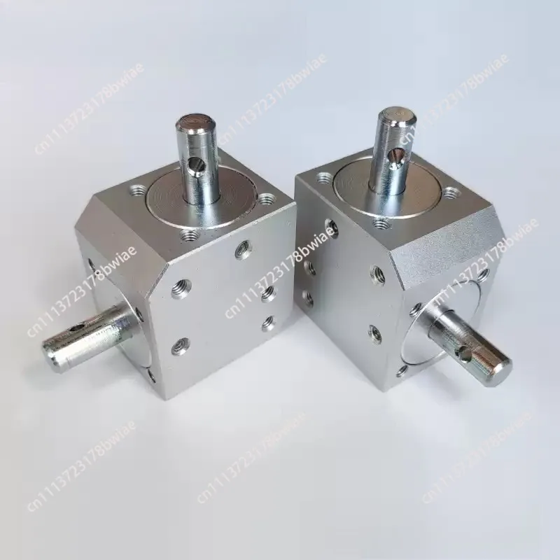 Waterproof 90 Degree Commutator Two Axis Three Axis Right Angle Steering Gearboxes 2000 rpm or less, stable operation