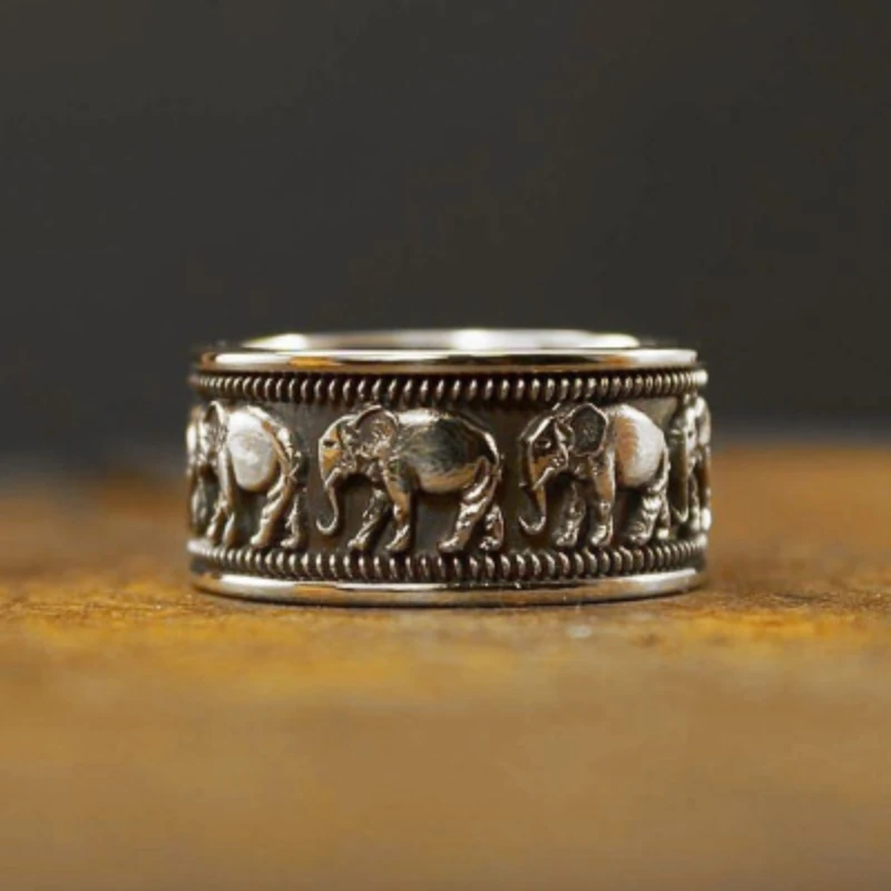 Niche Retro Temperament Silver Color Elephant Pattern Ring Men and Women Fashion Exquisite Trend Holiday Party Jewelry Gifts