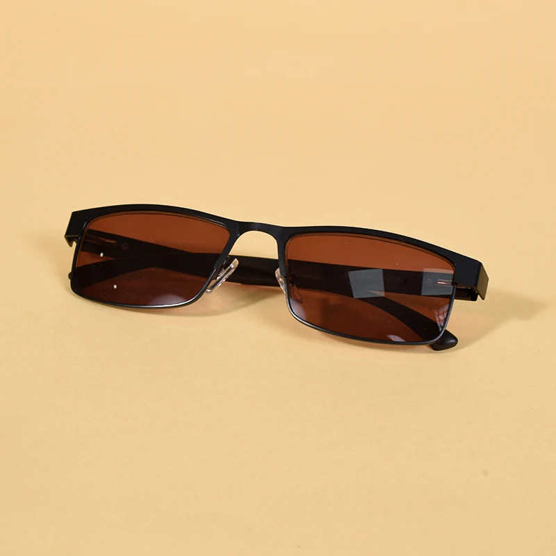 남성용 금속 독서 안경 갈색 렌즈 태양 독서 안경 여성용 외부 안경 Power+100+200+300