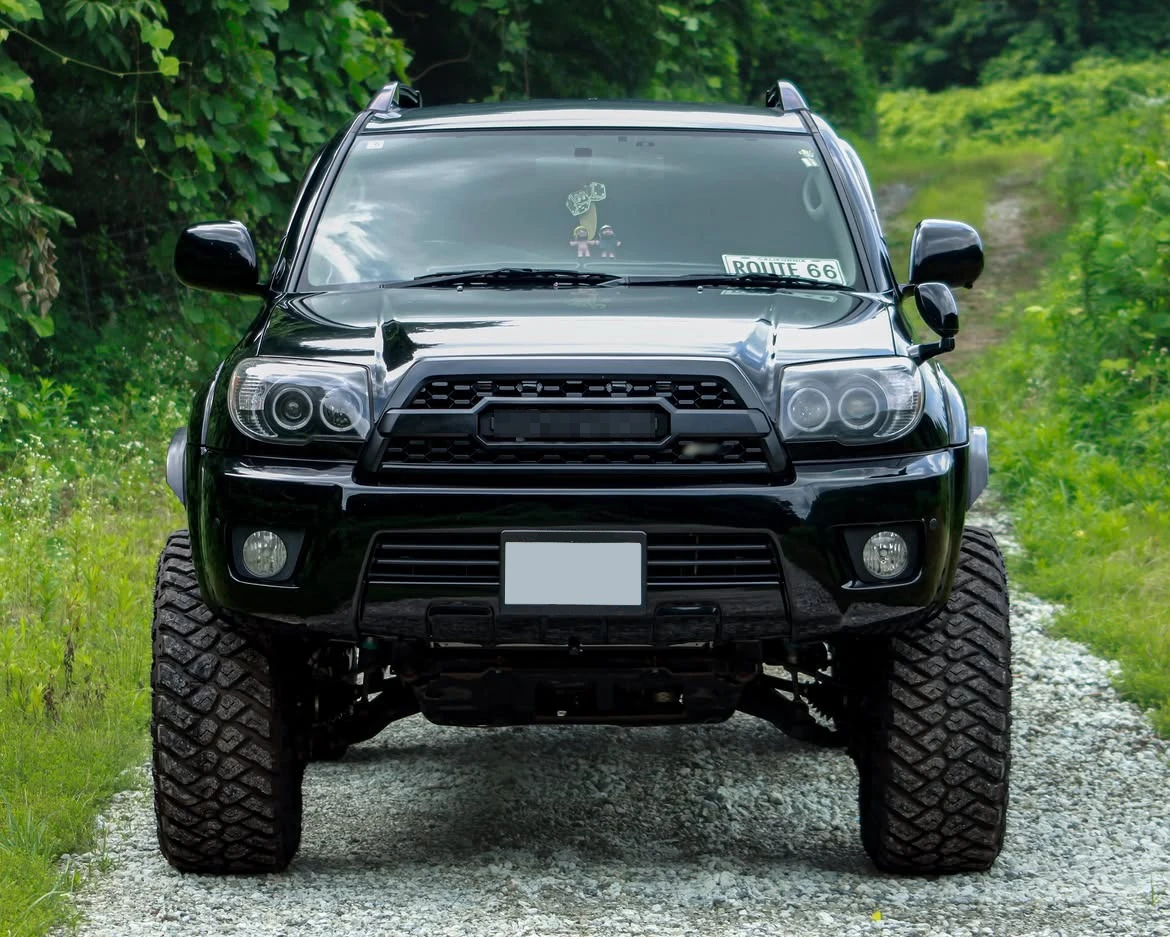 For Toyota 4Runner N210 2003-2005 Front Grille with LED Mesh Honeycomb Racing Style Car Replacement Upper Accessories