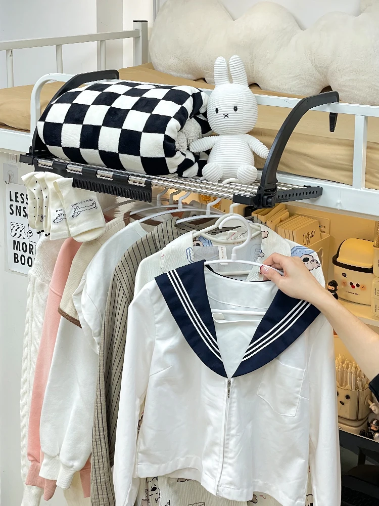 Dormitory hanger extension, end of bed, clothing storage hanger, bedside bed in dormitory, clothes artifact, upper bunk rack