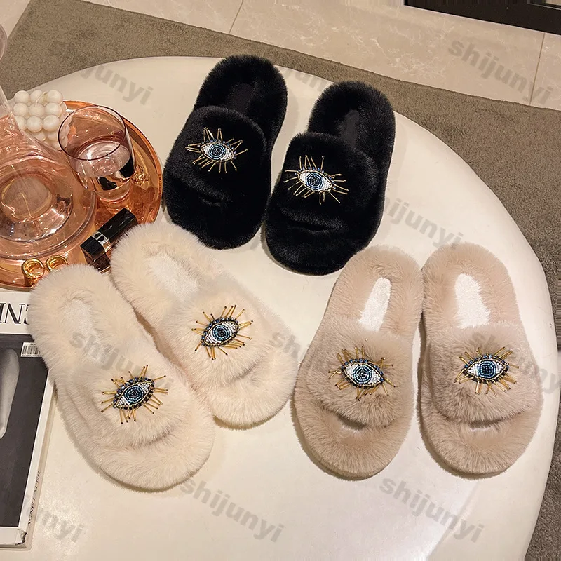 Women Winter Fashion Soft Warm New Comfort Flat Fur Slipper Outside Fluffy Slippers Indoor Soft Plush Shoe Women luxury Slippers