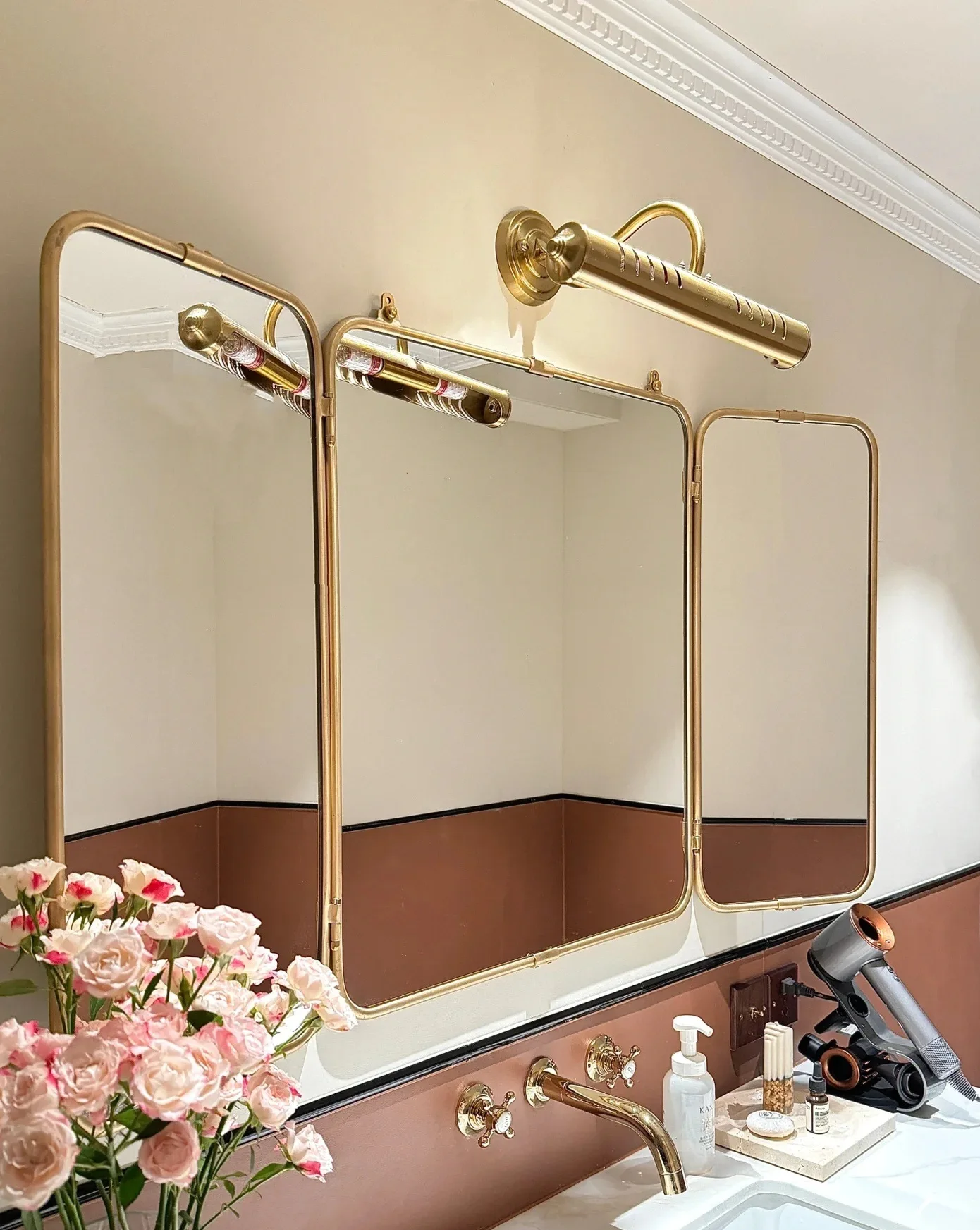 HT  three-fold bathroom mirror stainless steel cosmetic toilet mirror Ready to ship and purchase with peace of mind - view 3