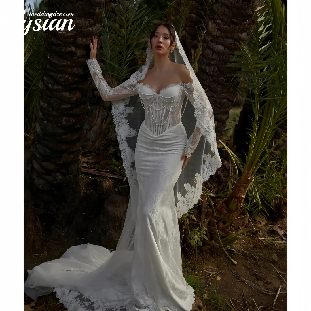 Abito da sposa elegante a sirena a maniche lunghe con scollo dolce personalizzato