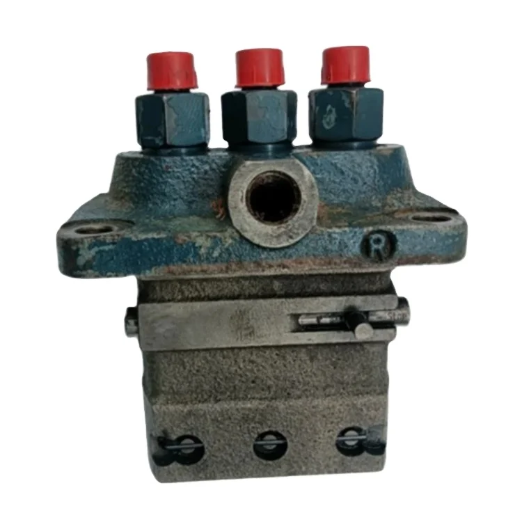 

Топливный насос 15531-51010 для двигателя D850 B1550D B1750D B5200 B6200