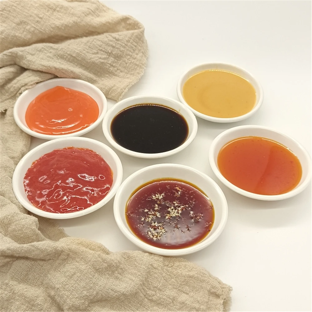 Simulación falsa artificial de comida, mueble de restaurante, decoración, condimen, aceite de Chile picante, ketchup, mermelada, ciruela de soja, plato de salsa de maní