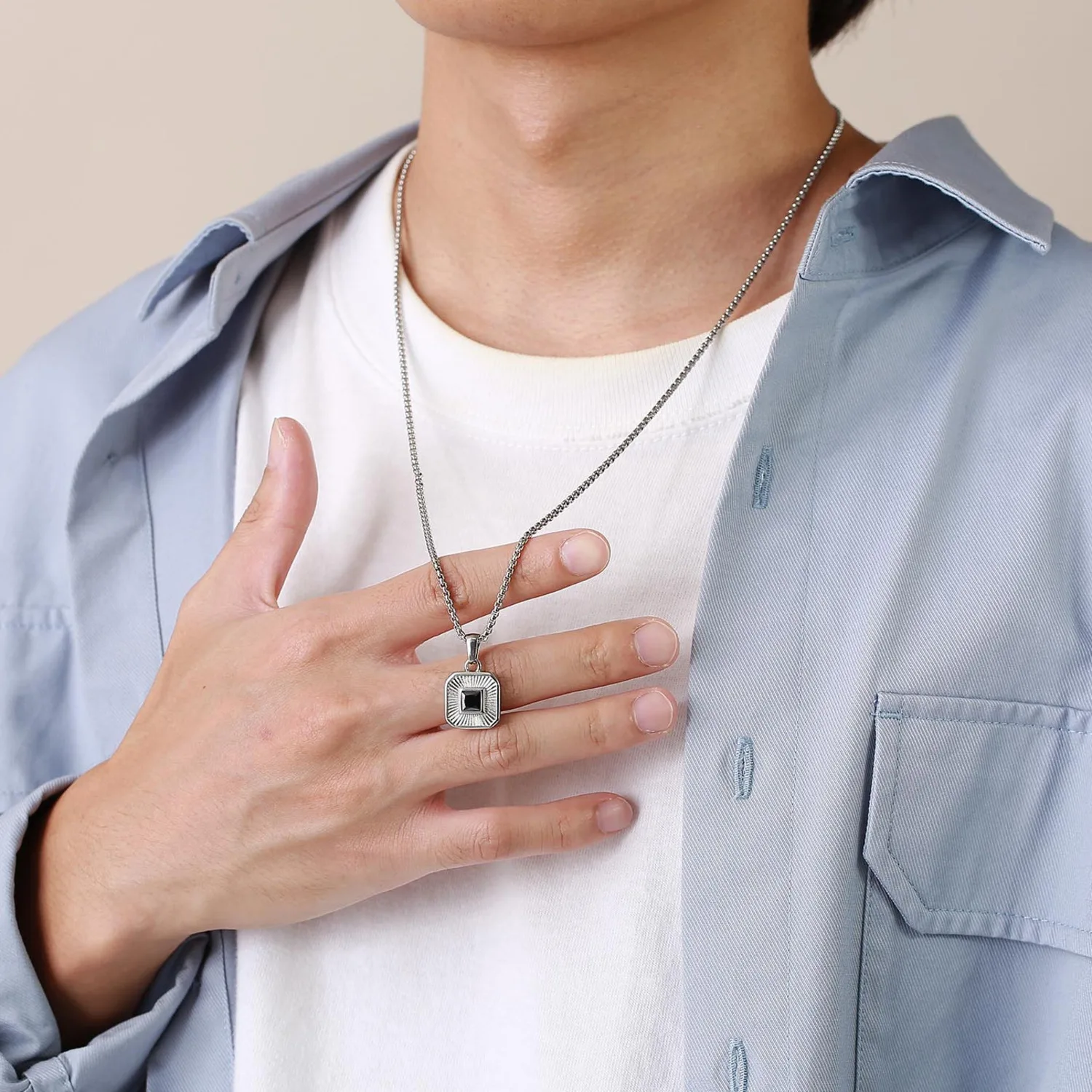 Men\'s Pendant Necklace,Black Square Zircon Embossing Radiation Sunburst Pendant Collars,Stylish Stainless Steel Jewelry Gifts