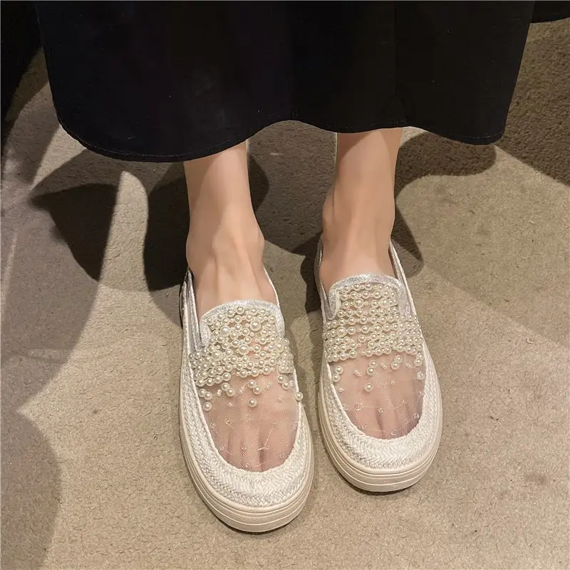 حذاء بدون كعب نسائي سميك موديل 2025 للربيع والصيف بتصميم شبكي مزين بالكريستال سهل الارتداء على الأحذية أحذية عصرية #3