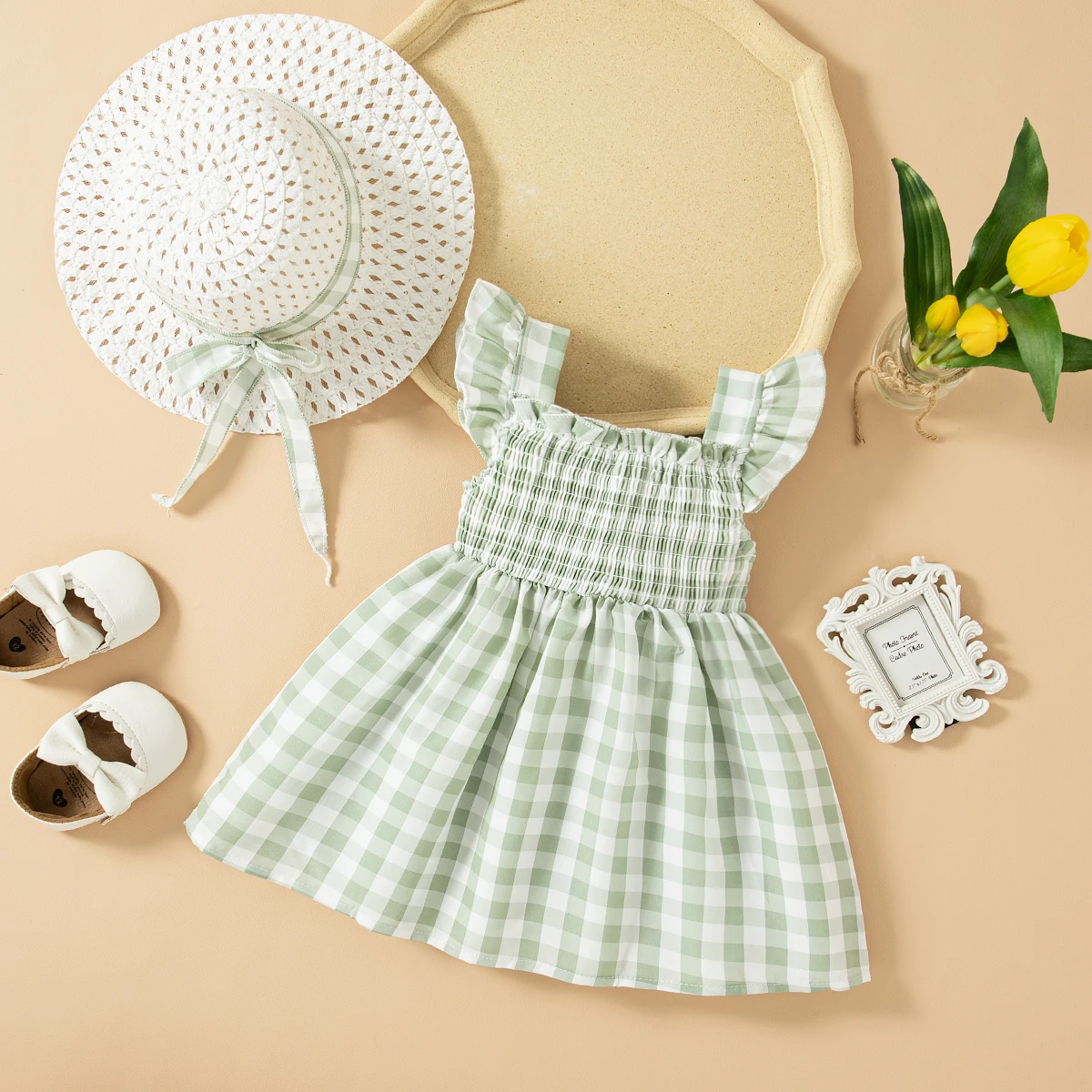 (0–3 Jahre altes Baby-Mädchen-Kleid) Sommer neue grüne karierte ärmellose Kinderkleidung mit kostenlosem Hut für Strandparty