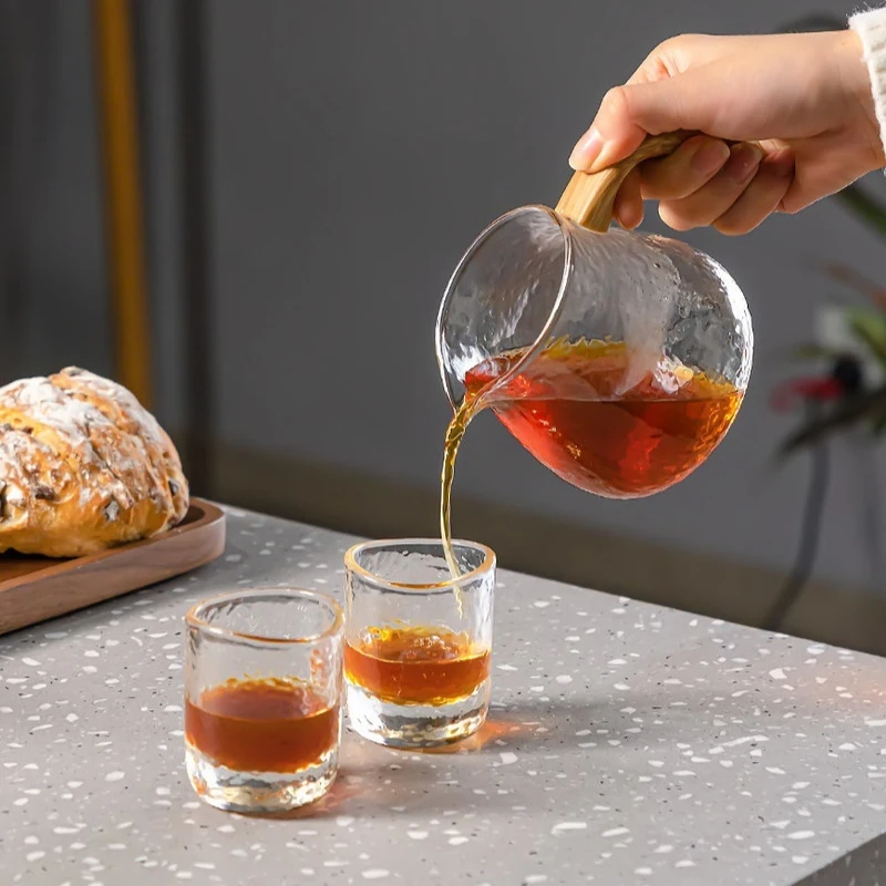 TIMEMORE Japanese Style Hammered Glass Coffee Server Pitcher Heat Resistant Pour Over Coffee Set With Drinking Cups For Home view 5