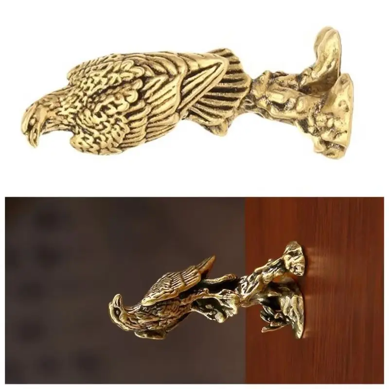 

Eagle Statue Miniature Sculpture Handmade Crafts Ornament Vintage Copper Bird Figurine for Interior Home Desk Animal Decoration