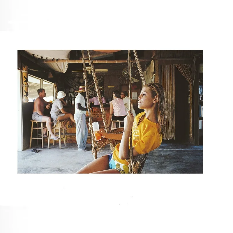 Slim Aarons 'Life In The Bahamas', Print Art Canvas Poster, Living Room, Home Wall Decor Picture