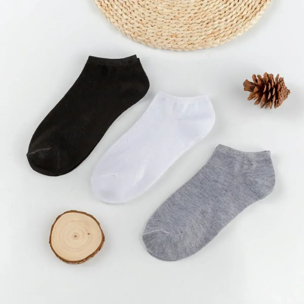 

3Pairs Men Ankle Socks Solid Color Black White Gray Invisible Breathable Cotton Sports Socks Male Short Socks Women Men Sox