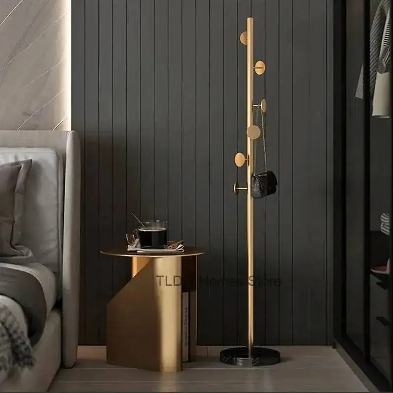Metal Garment Rack Coat Coat Rack Stand Clothing Storage Rack Hangers Shelf Boutique Standing Vestidores Minimalist Furniture