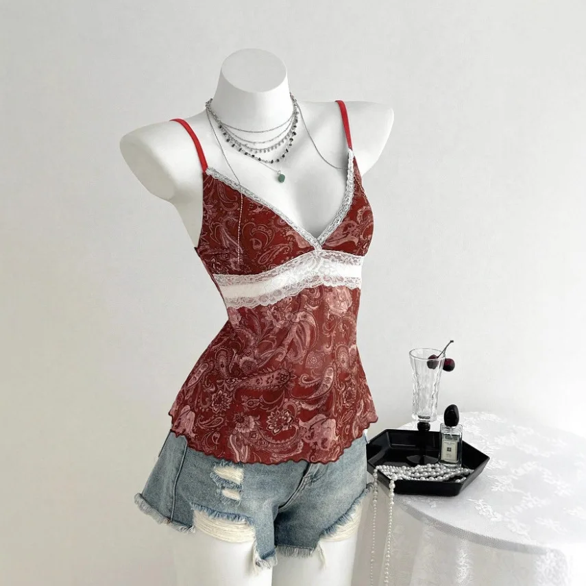 

Summer 2026 New French Sexy Spice Y2K Lace V-Neck Slim Sling Women's Top