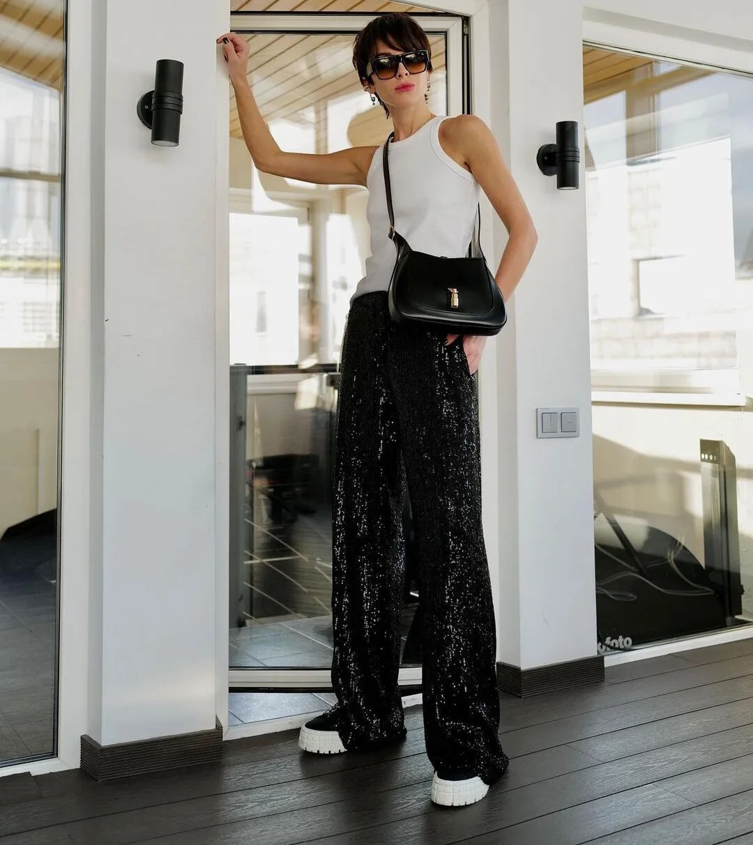 

DSMTRC Casual Loose Elastic High Waist Straight Leg Trousers for Fashion Style Streetwear Shiny Sequins Wide Leg Pants for Woman