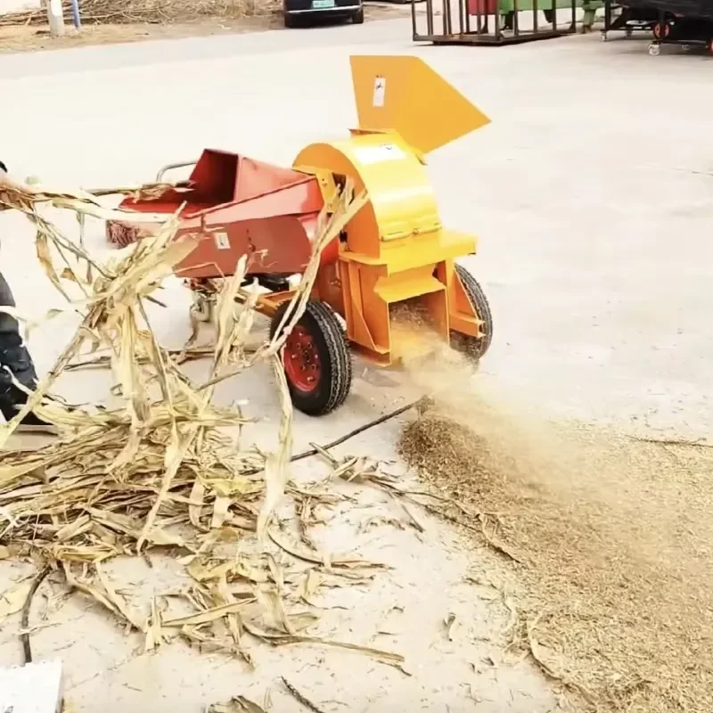 Multifunctional Wood Shredder with Gears and Engine for Branches Logs Straw 2T/H Output 220V 380V Suitable for Farms Gardens