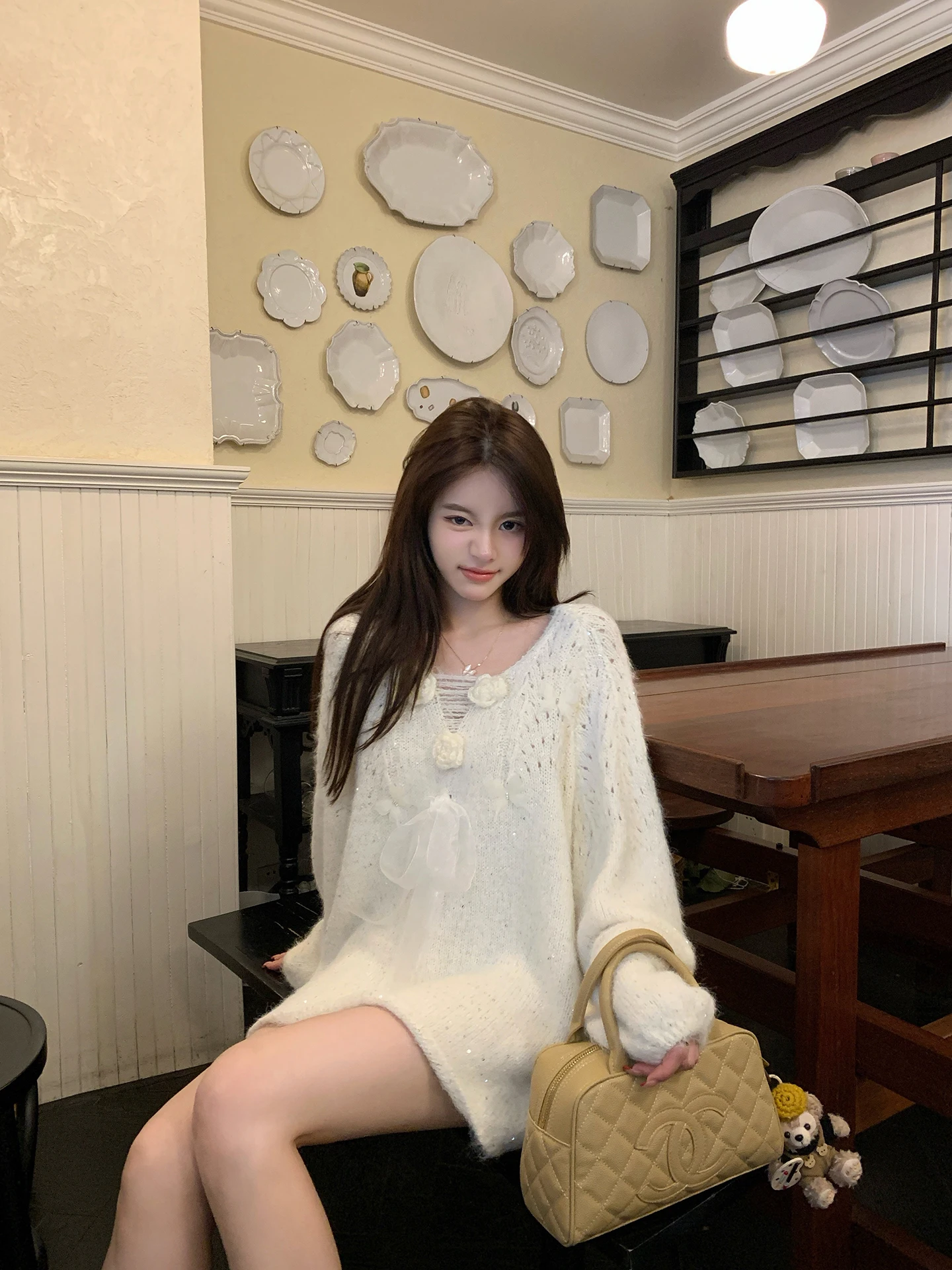 

Chen Dayu Design Loose Knitted Sweater Women's Autumn Winter Knot iny Sequins Mid-Length Warmth V-Ne Long Sve