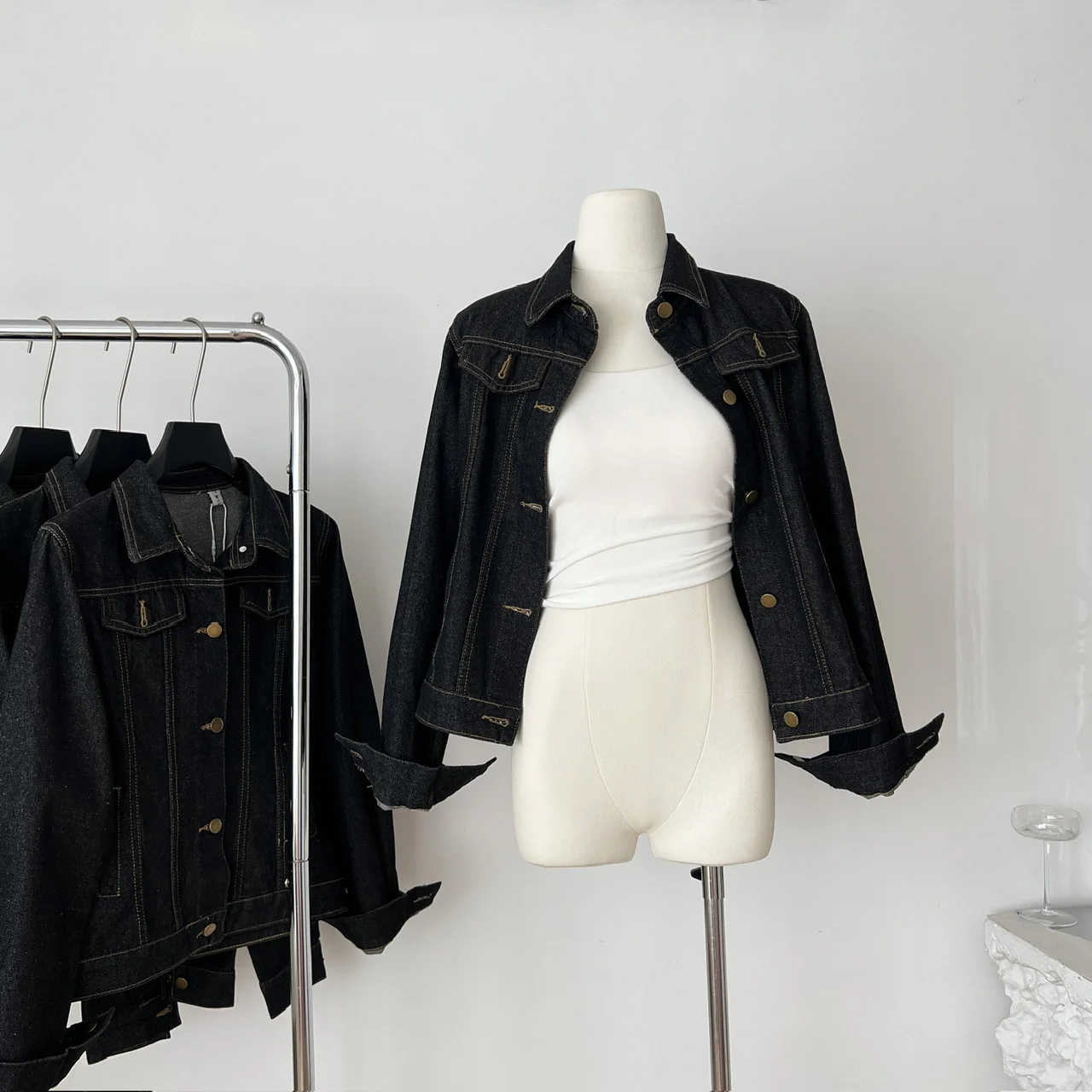 Retro Slim Fit Soft Denim Jaet Women's Loose Sle ort Coat Bla Loose Slimming Jaet Top for Autumn 2025