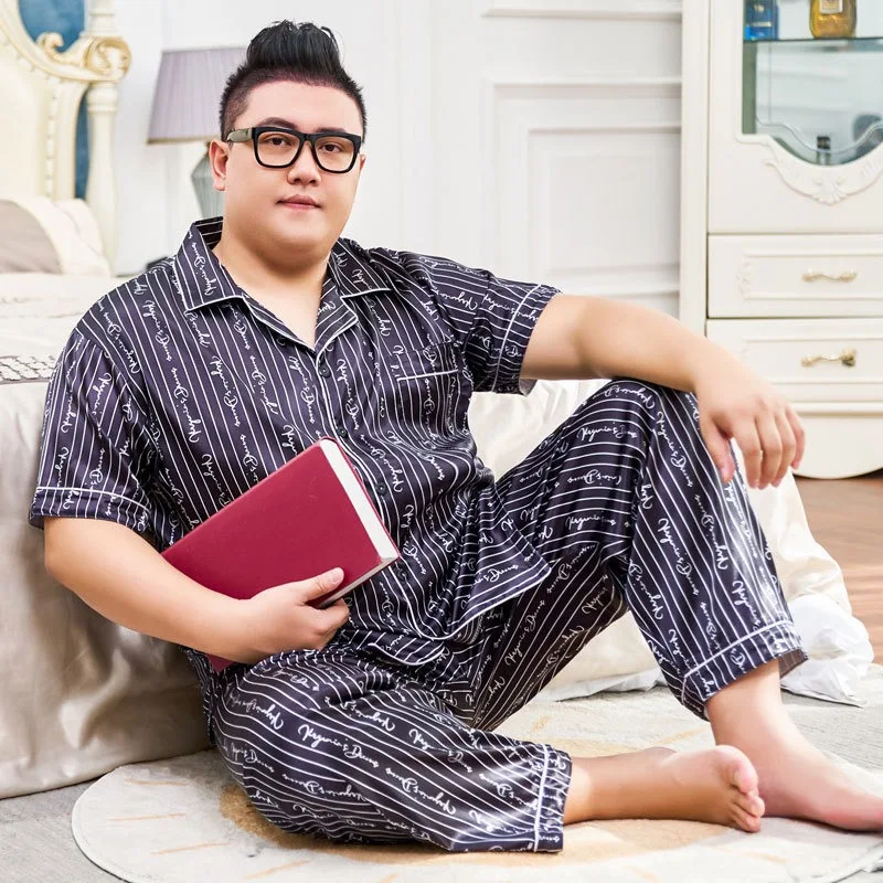 3XL-5XL 165KG 초대형 사이즈 새틴 잠옷 남성 여름 프린트 반팔 바지 두 조각 세트 잠옷 Silky Loungewear