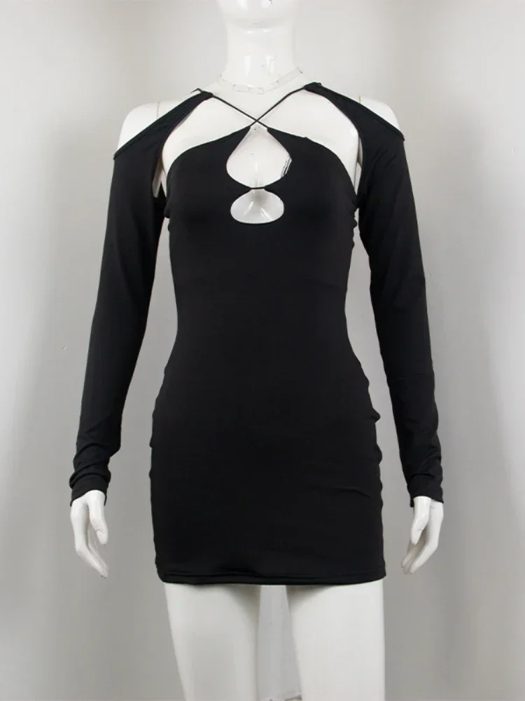 فستان ضيق مثير بحزام متقاطع عند الصدر من الأمام مفرغ للنساء بأكمام طويلة فستان سهرة قصير ضيق للحفلات والنوادي