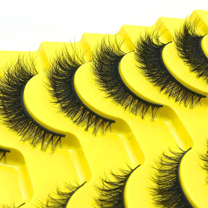 10 par rzęs Cat Eye Lashes Faux Mink Eyelashes Naturalne długie rzęsy Full Strip Lashes Winged End Eye Elongated Fake Lashes Soft Eyelashes