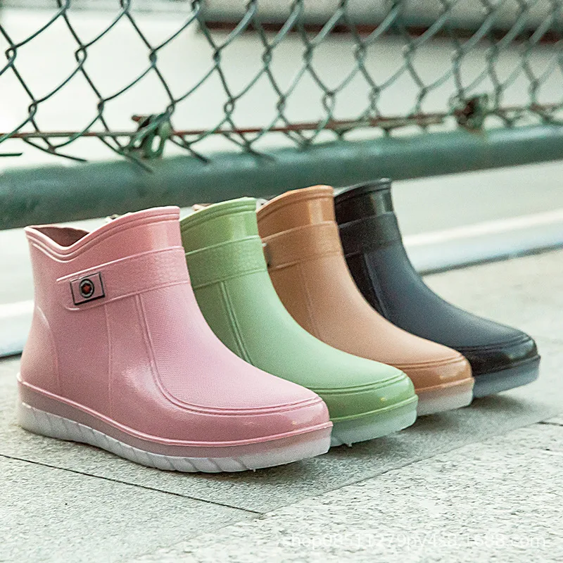 Botas de chuva na moda para mulheres, fundo grosso, antiderrapante, quente e impermeável, interna aumentada, cabeça grande, curta, 4 temporada