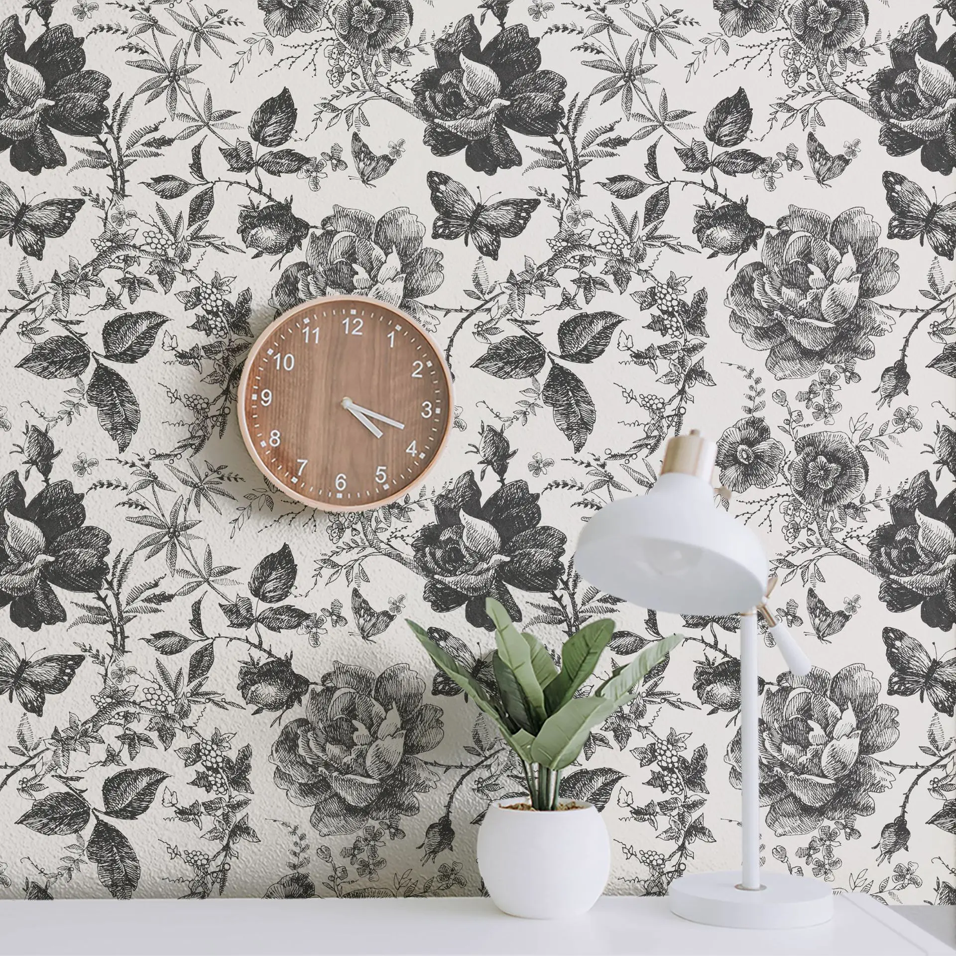 

Roses Peel and Stick PVC Wallpaper Retro Black White Flower Waterproof Self Adhesive Wall Decor Chic Furniture Cabinet Sticker