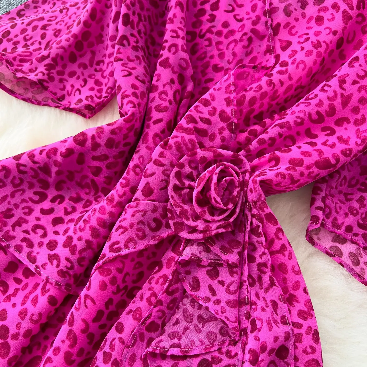 Abiti leopardati con stampa donna maniche a farfalla scollo a V abito lungo skinny casual slim fit Y2k streetwear abiti estivi per feste