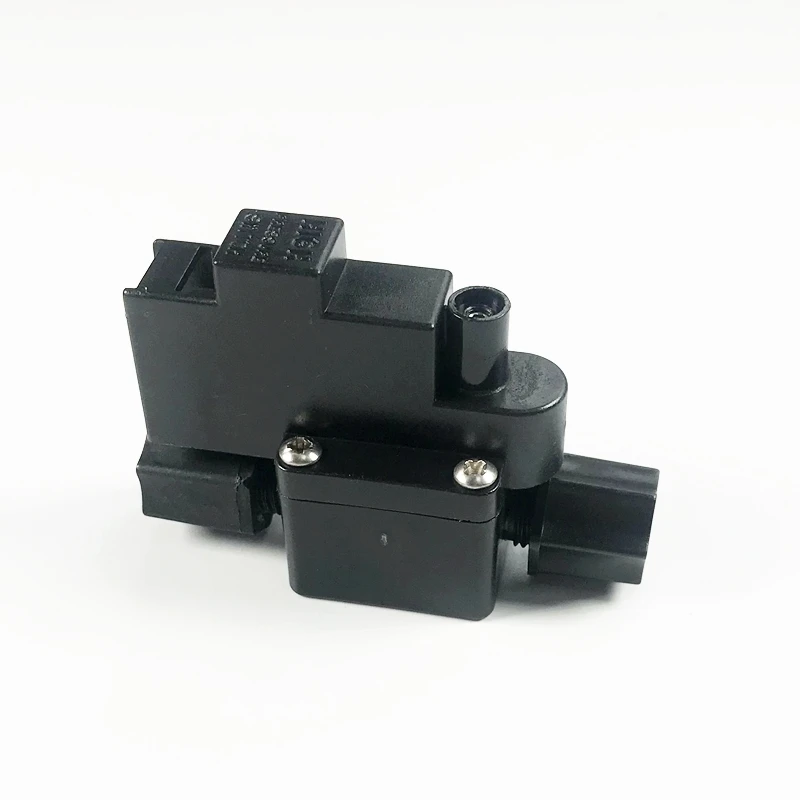 Water Purifier System Parts DC 24V Plastic High Pressure Switch 1/4 Tube