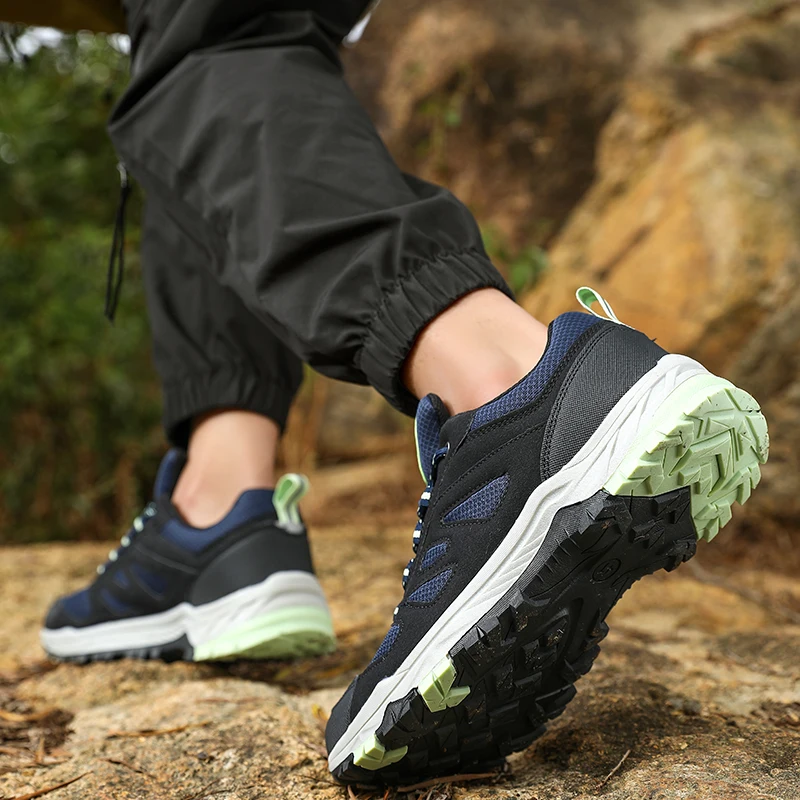 New Arrival Mens Hiking Shoes Breathable Lace Up Trekking Male Cushioning Outdoor Climbing Tourism Sneakers for Men