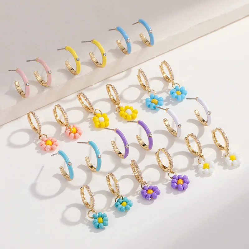 Kenger, macaron glass bead small daisy earrings women's enamel epoxy beaded pendant earrings combination ins