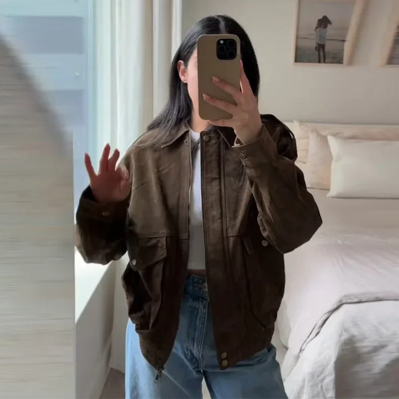 Vintage-Jacke aus massivem Kunstwildleder mit Reißverschluss für Damen, modisch, elastische Taille, Taschen, Reverskragen, locker geschnittener Mantel, Damen-Alltags-Street-Outfit. – Detail 15