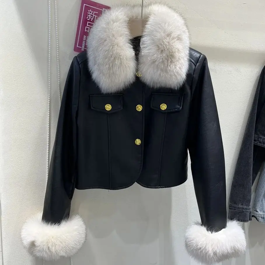 Giacche in pelle con collo in vera pelliccia di volpe francese elegante per donna 2023 inverno nuovo cappotto corto in pelle PU Moto Biker femminile