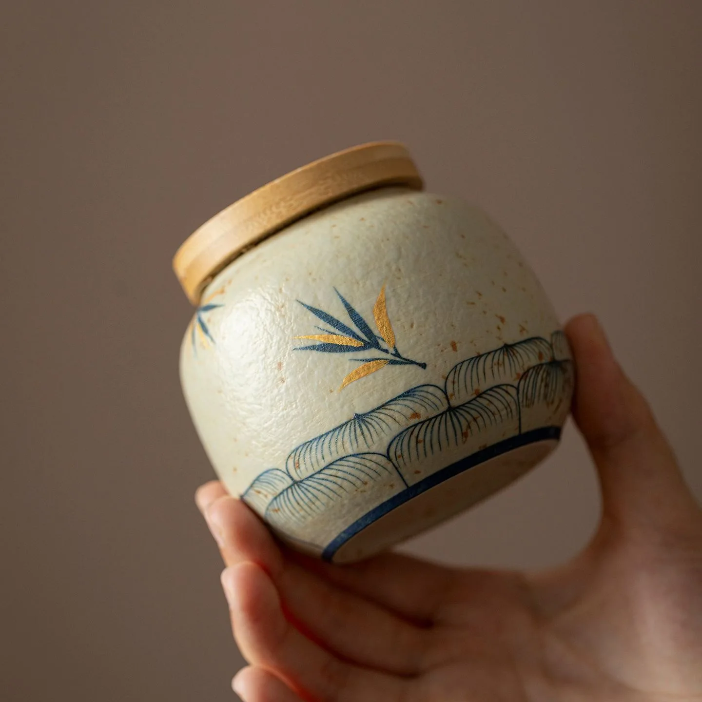 HYS Caramel Glaze Flint Red Hand Painted Ceramic Tea Jar, Sealed Jar, Small Storage Jar Pu'er Red Green Tea Storage Jar