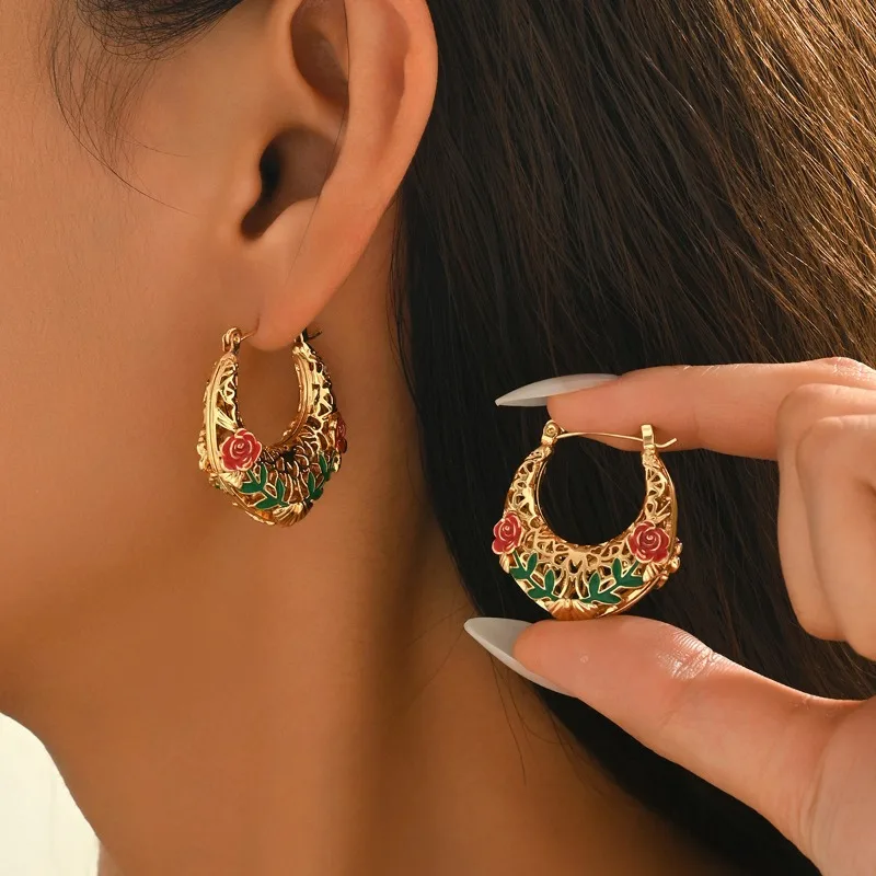 

European and American new women's niche flower drip oil design earrings versatile high-end accessories holiday gifts