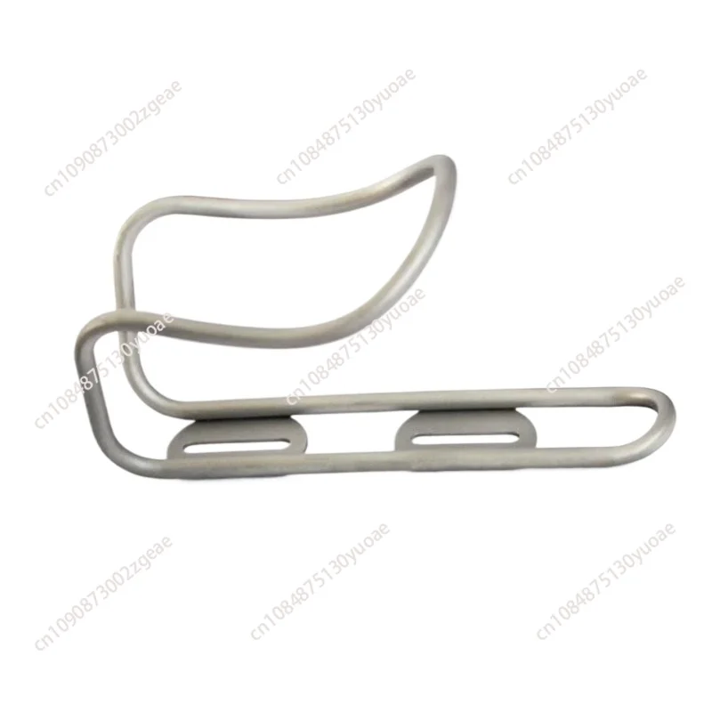 

Титановая клетка для бутылки с водой на велосипеде