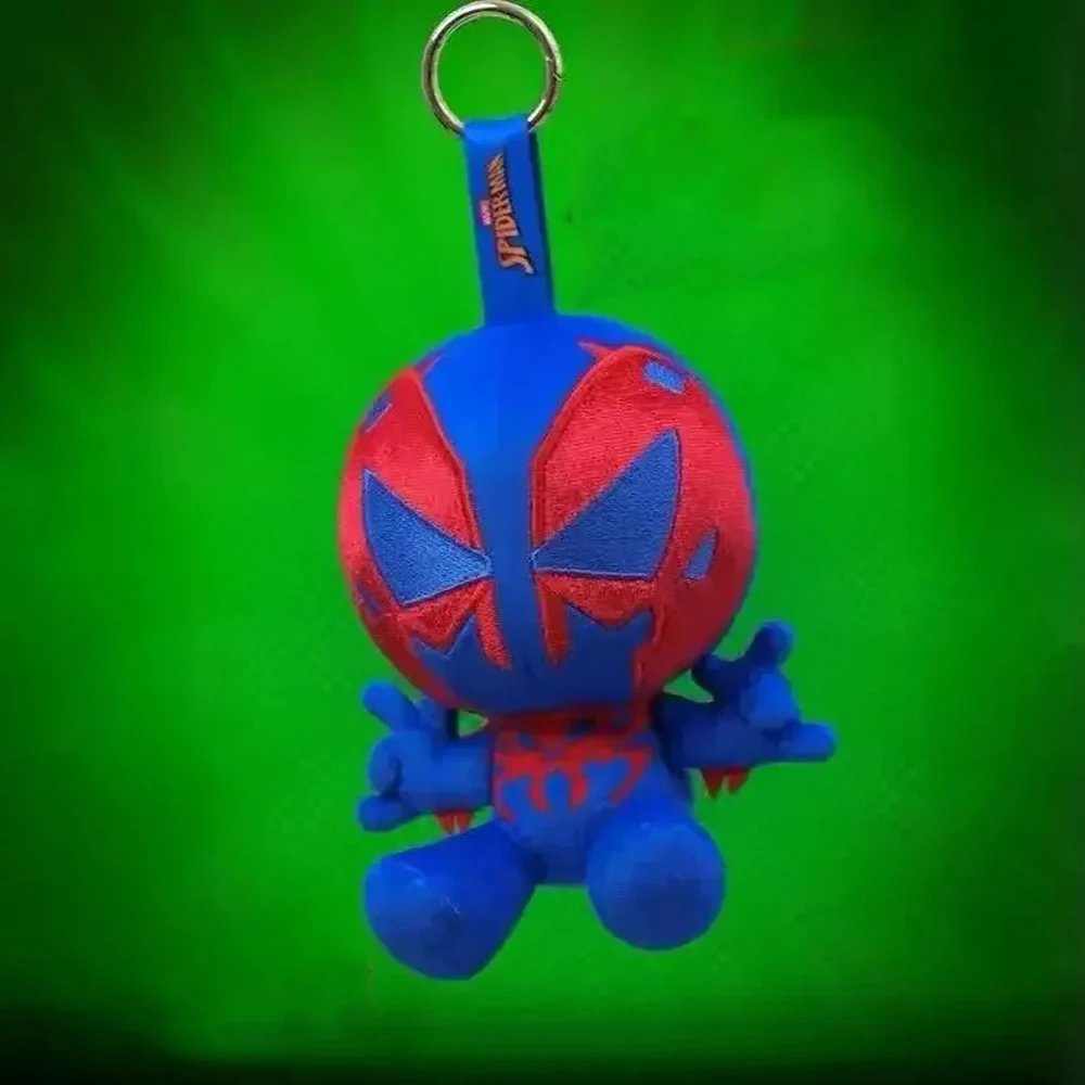 

Набор аксессуаров Marvel Spider-Man Blind Box: модные игрушки, милые аниме-фигурки, настольные украшения, таинственная коробка, праздничный подарок-сюрприз