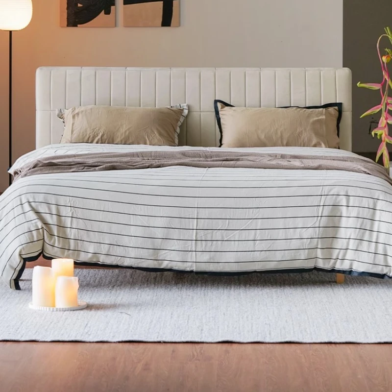 

Solid wood master bedroom high-end atmospheric double bed 1.8 meters wide 1.5 meters suspended bed modern and simple