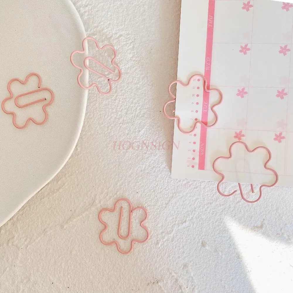 10pcs/bag Pink peach blossom shaped paper clip, cute bookmark stationery supplies, small fresh paper clip, return type needle
