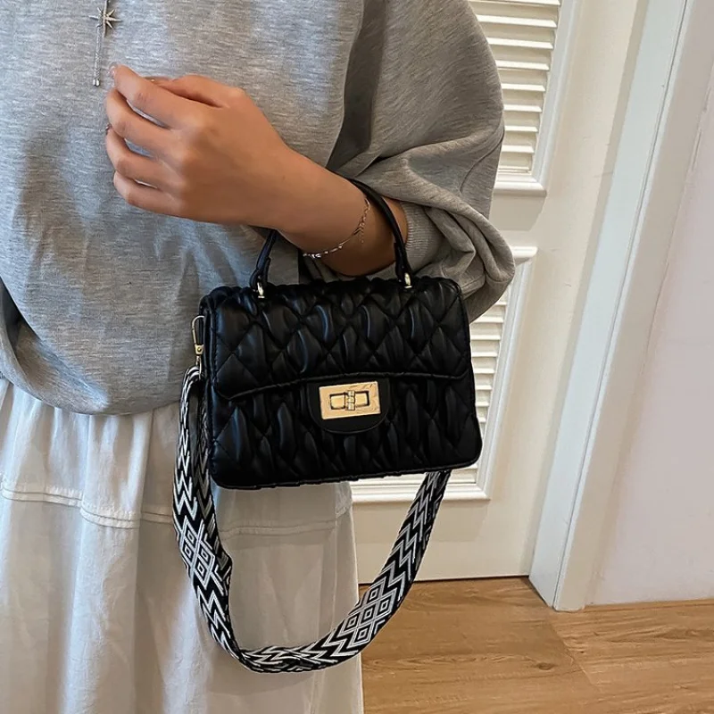 

Unique Leisure Simple Messenger Purse Shopper Bag Commuter For Women Casual Vintage Fashionable Trendy