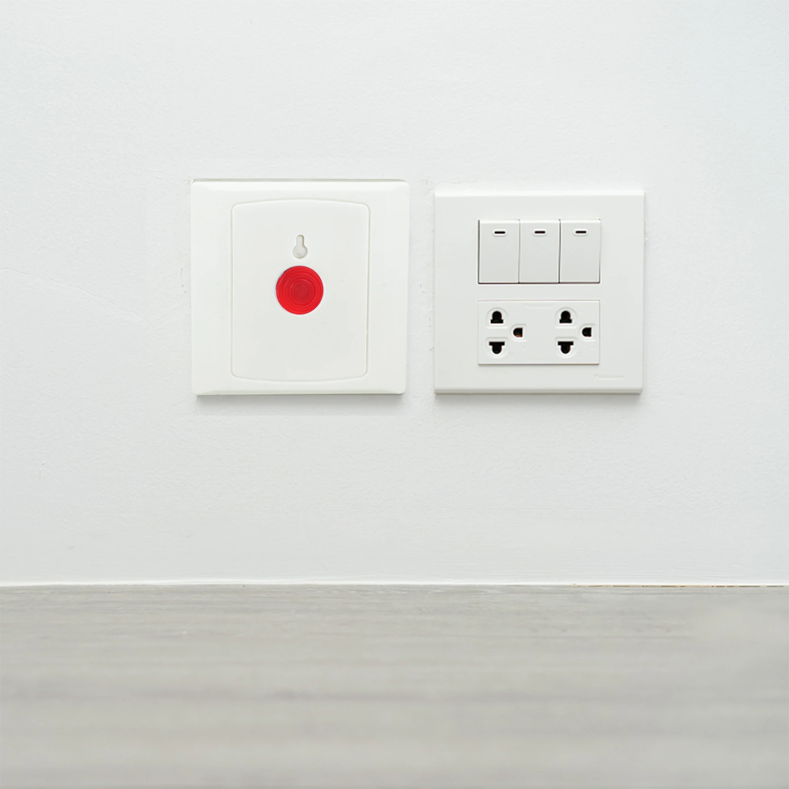 1 ชุดปุ่มฉุกเฉิน ปุ่มรีเซ็ตด้วยตนเอง ปุ่มช่วยเหลือ ใช้งานได้รวดเร็ว ติดผนังสำหรับการตอบสนองฉุกเฉิน กุญแจรีเซ็ตสำหรับบ้าน