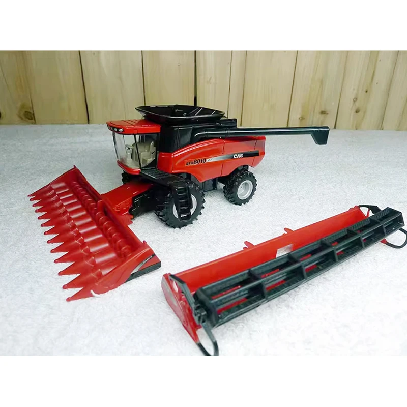

ERTL Diecast 1:64 Scale AFX 8010 Combine Harvester Alloy Farm Vehicle Model Classic Hobby Collection Souvenir Display Ornament