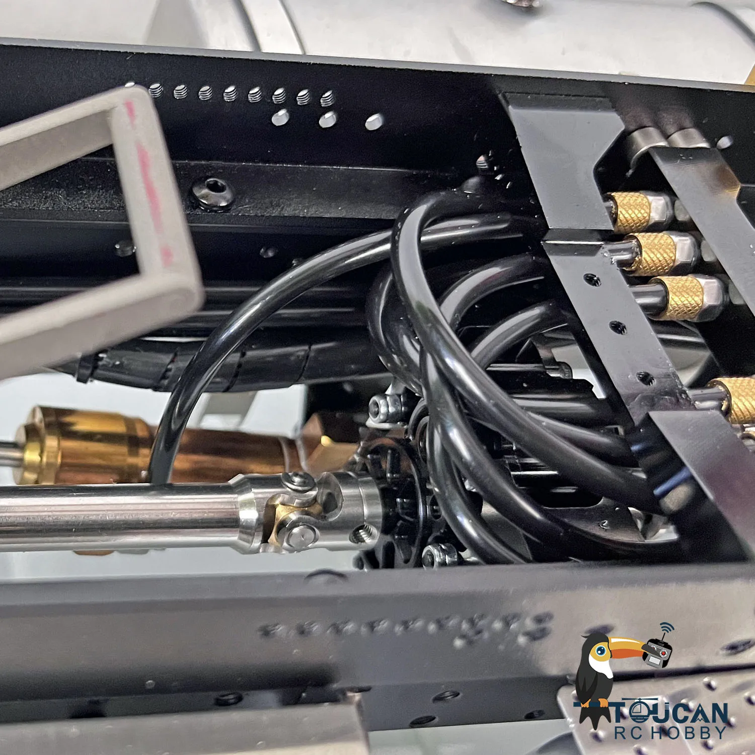 在庫あり Lesu 1/14 8X8 RCダンパー油圧式ティッパートラック完成品クレーン付き車両コントロール式オオハシ車両ポンプバルブTH20605