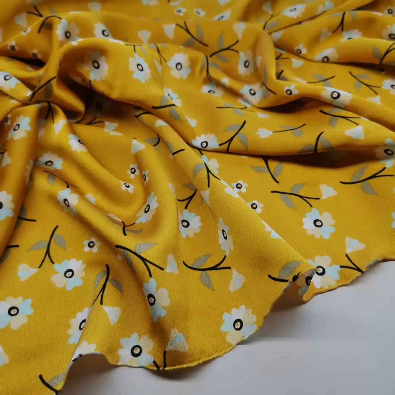 Print Fabric Soft Shiny Floral Dress Material Silky Crepe Satin Charmeuse Tissue