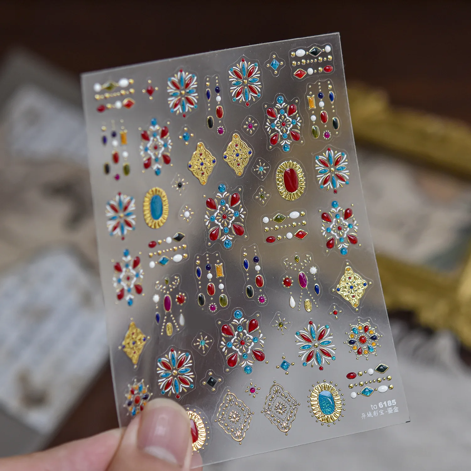 Vintage Bohemian Rhombus Badge 5D Nail Stickers Faux Gemstone Main Stone Gilded Metal Carved Border Self Adhesive Nail Manicure