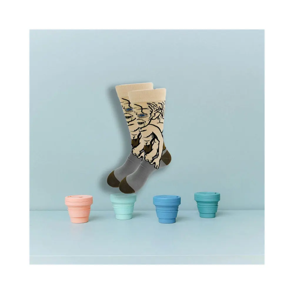 

Best-selling new style warm and comfortable stockings for men and women with cute patterns and advanced socks.