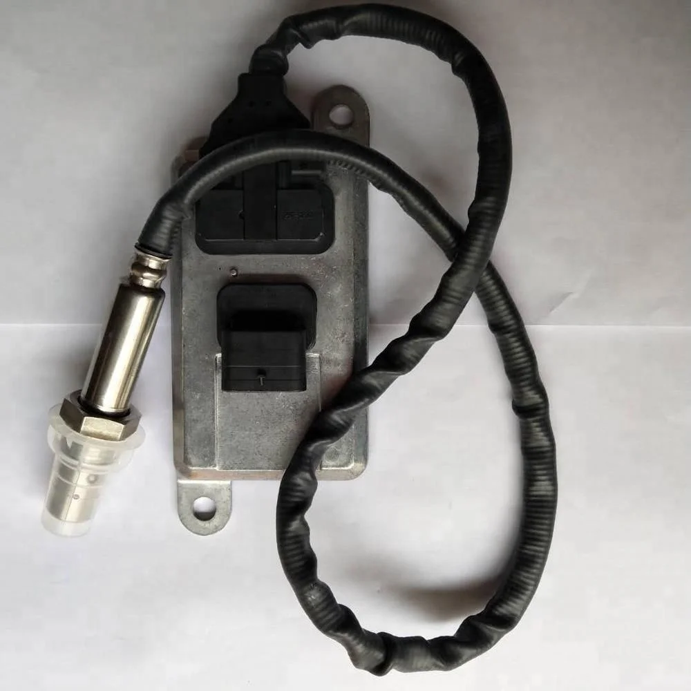 24V 5801754015 5WK9 6615F   5WK96615F  Nitrogen Oxygen Sensor For IVECO Truck part