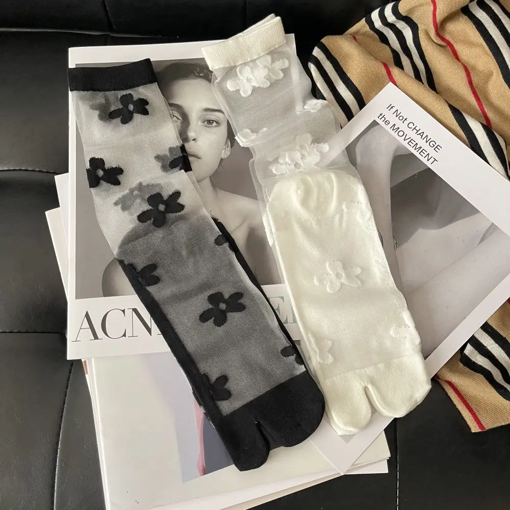 Summer Ultra-Thin Transparent Women Two-Toed Socks White Black Crystal Silk Cool Socks Cute Flower Hollow Out Sheer Tabi Socks