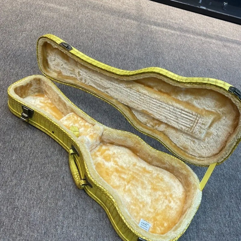 26 Inch Leather Ukulele Box Fleece-lined Shockproof Waterproof Portable Yellow Hard Ukulele Case Musical Instrument Accessories